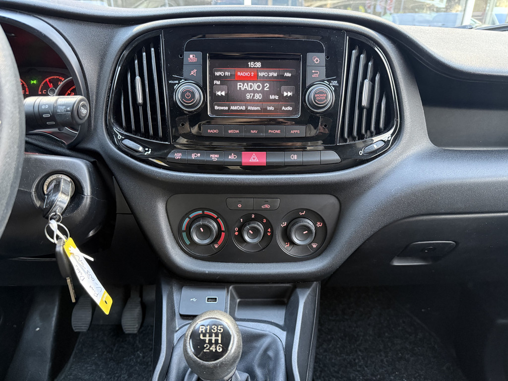 Fiat Doblò Cargo 1.6 MJ L1H1 | NL-auto | Airco | Cruisec. | Navi | PDC | Trekhaak 20