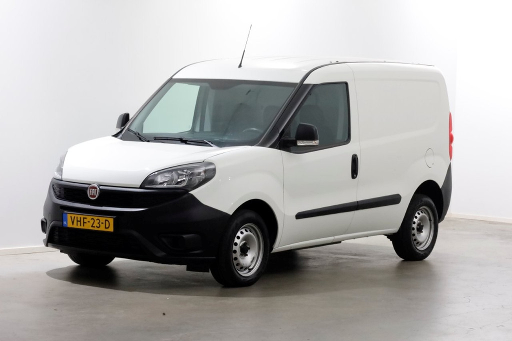 Fiat Doblò Cargo 1.6 MultiJet 105pk L1H1 Airco/Navi 10-2020 9
