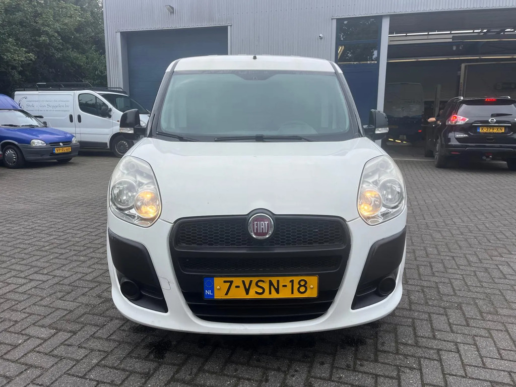Fiat Dobló Cargo 1.6 MultiJet SX Maxi 12