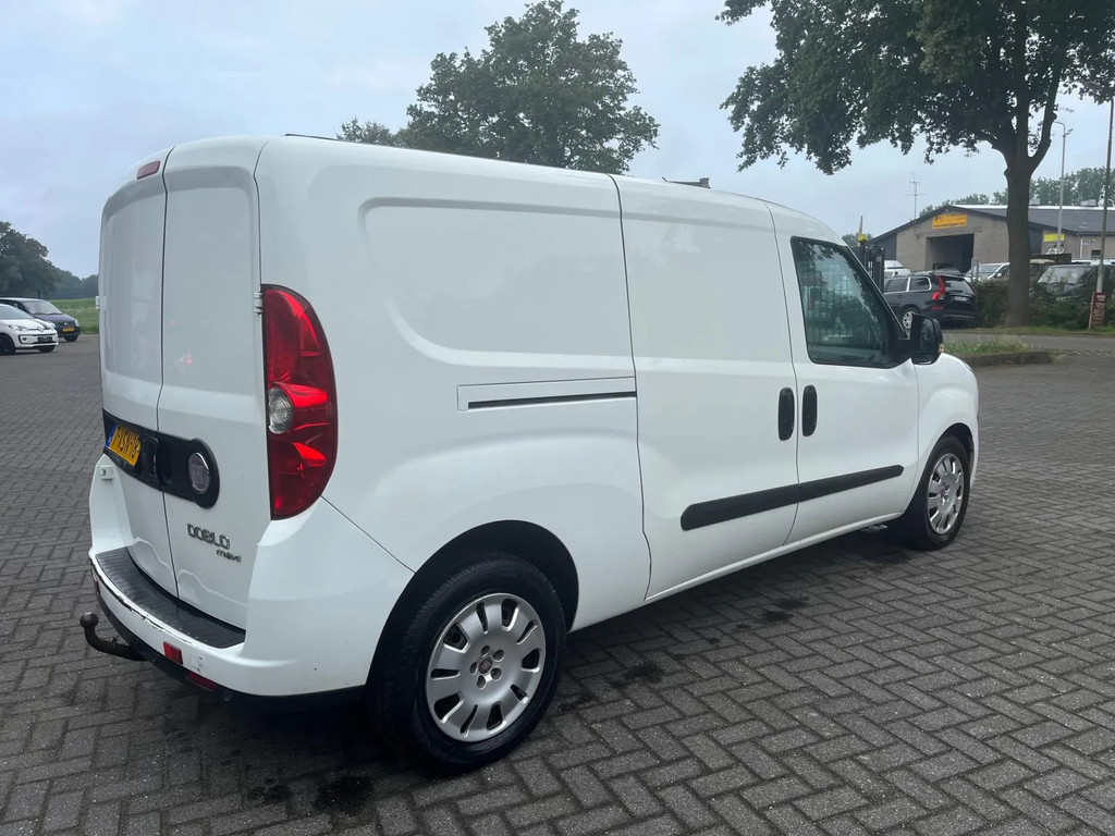 Fiat Dobló Cargo 1.6 MultiJet SX Maxi 17