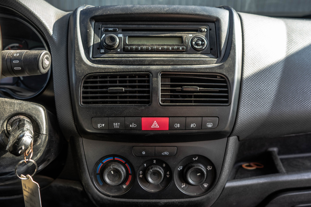 Fiat Doblò Cargo L1H1 | Airco | Trekhaak 19