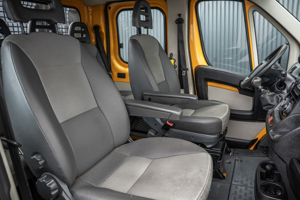 Fiat Ducato 150 Multijet 2.3 L3H1 | 150 PK | 6-Zits | 3-Zijdige kipper | 1e Eigenaar | Airco | Trekhaak 18