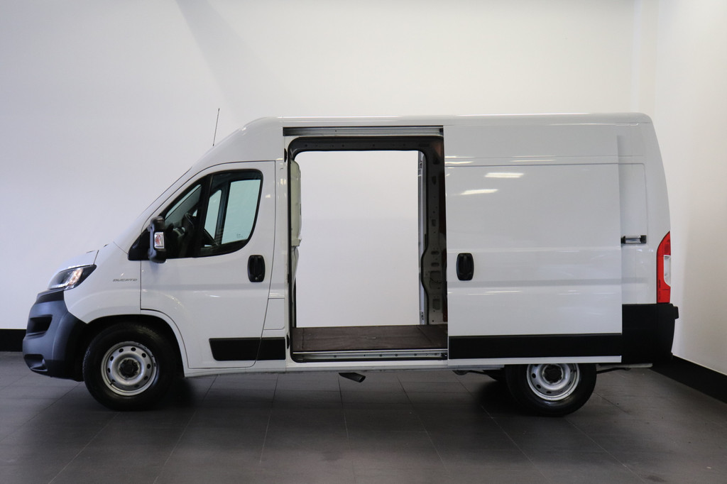 Fiat Ducato 2.3 MultiJet 140PK Automaat 2x schuifdeur L2H2 EURO 6 - A/C Climate - Cruise - Camera - â¬14.900,- Excl. 16