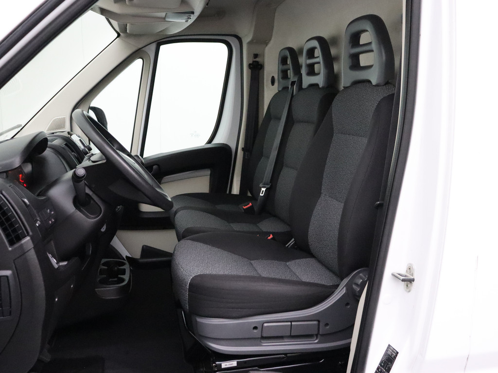 Fiat Ducato 2.3 MultiJet 150PK L3H2 Koelauto | Laadklep | Navigatie | Camera | 3-Persoons | Airco | Cruise 20