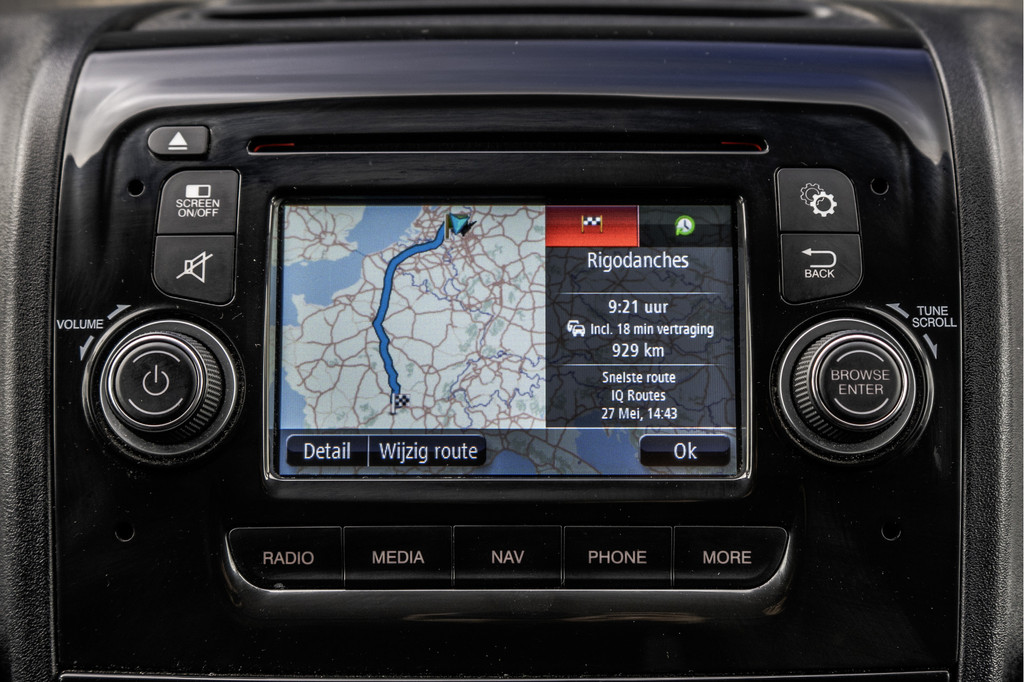 Fiat Ducato **2.3 MultiJet | Bakwagen met Laadklep | 131 PK | Cruise | Airco** 15