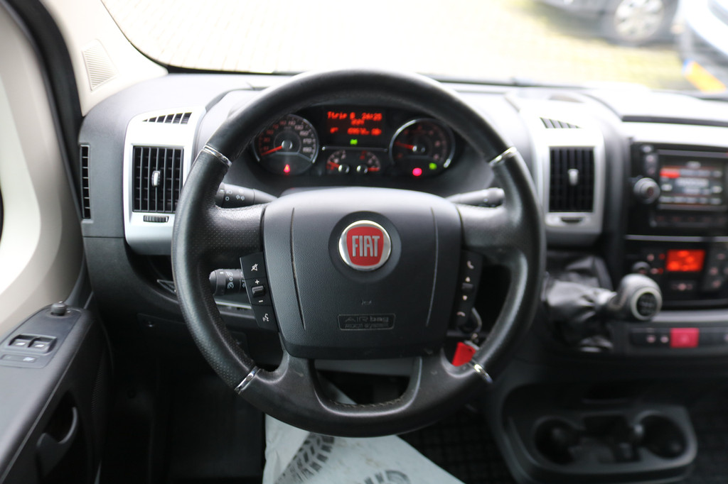 Fiat Ducato 2.3 MultiJet L2 H2 Airco Navigatie Camera 17