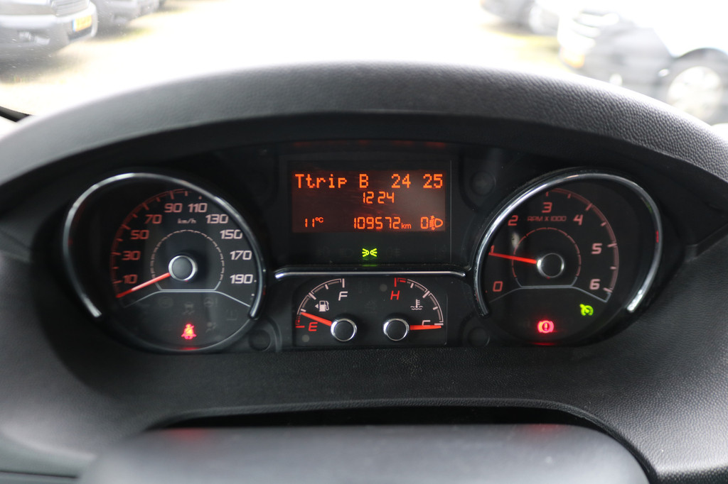 Fiat Ducato 2.3 MultiJet L2 H2 Airco Navigatie Camera 18