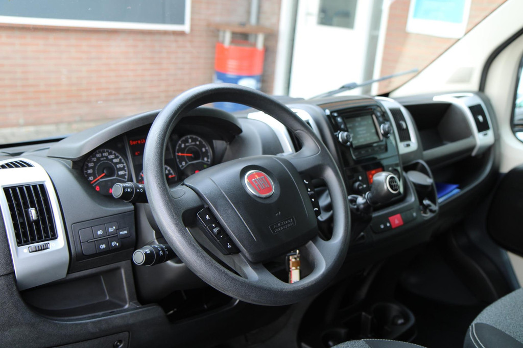 Fiat Ducato 30 2.3 131PK MultiJet L2H2 / Navi / PDC / Auto Airco / 3 zits 12
