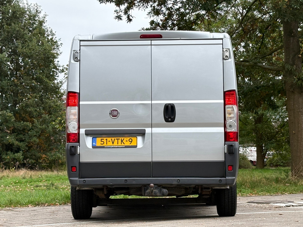 Fiat Ducato 30 2.3 MultiJet|120PK|NAP|airconditioning|trekhaak met 2500KG trekgewicht|3 zitplaatsen|bluetooth|radio 7