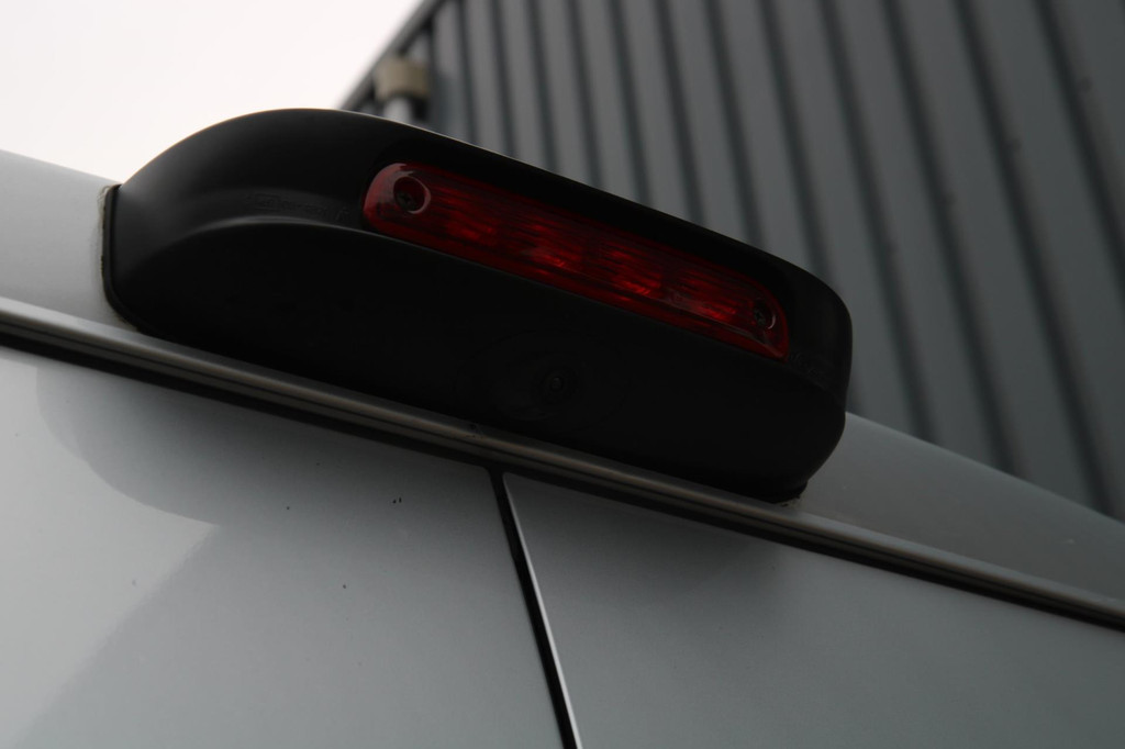 Fiat Ducato 30 2.3 MultiJet L2H2 / Trekhaak / Camera / Navi / 3 zits 13