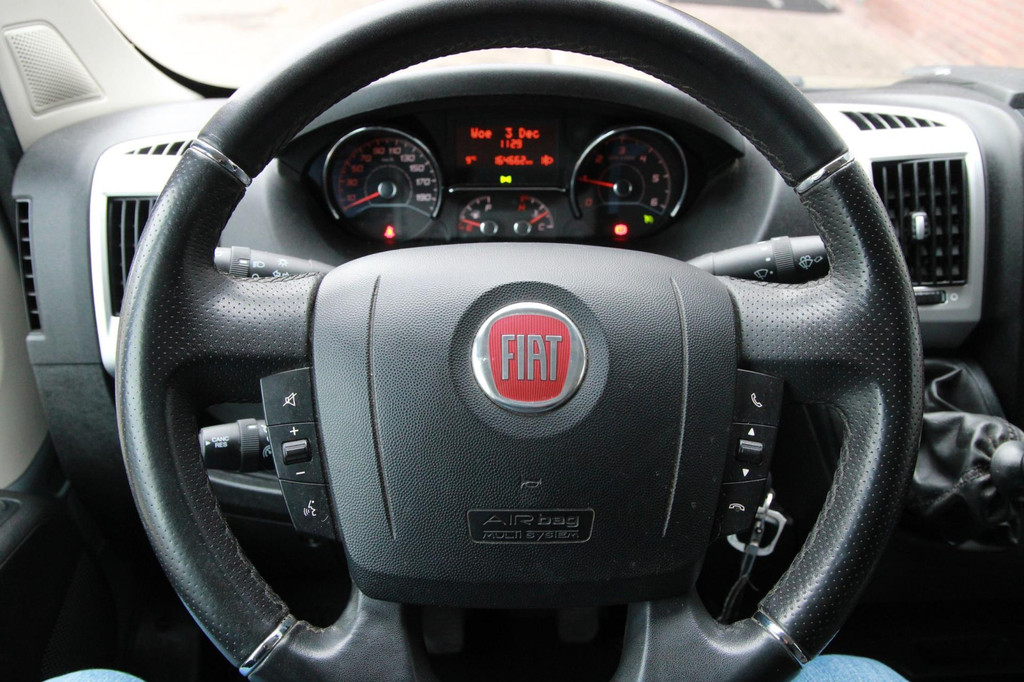 Fiat Ducato 30 2.3 MultiJet L2H2 / Trekhaak / Camera / Navi / 3 zits 21