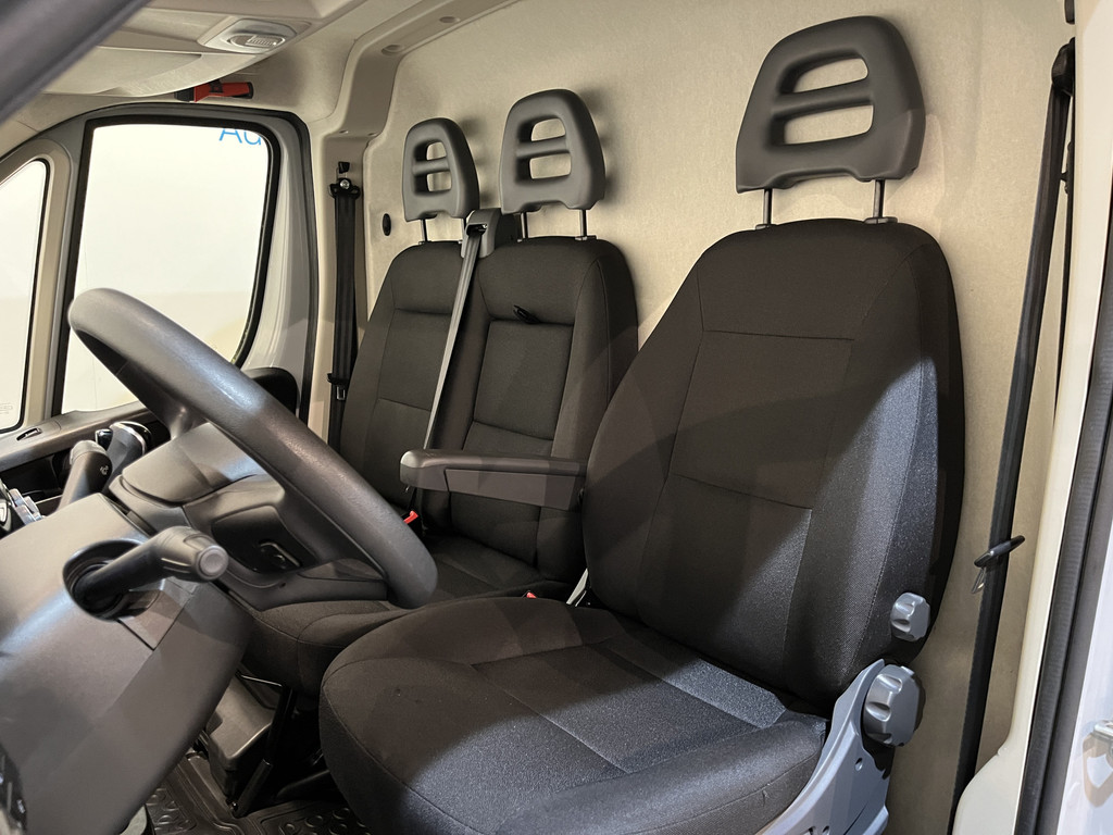 Fiat Ducato 35 2.2 MultiJet L4H2 Maxi 140 PK Automaat / Euro 6 / Airco / CarPlay / Camera / Cruise Control / 3.000 KG Trekgewicht / 3-Zits / 51.300 KM !! 8