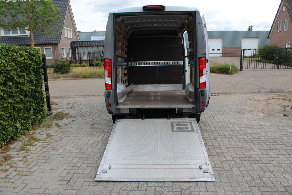 Fiat Ducato 35 2.3 MultiJet 150PK Euro6 L2H2 âDhollandia Laadklep 500KG â airco â cruise control ânavigatie 14