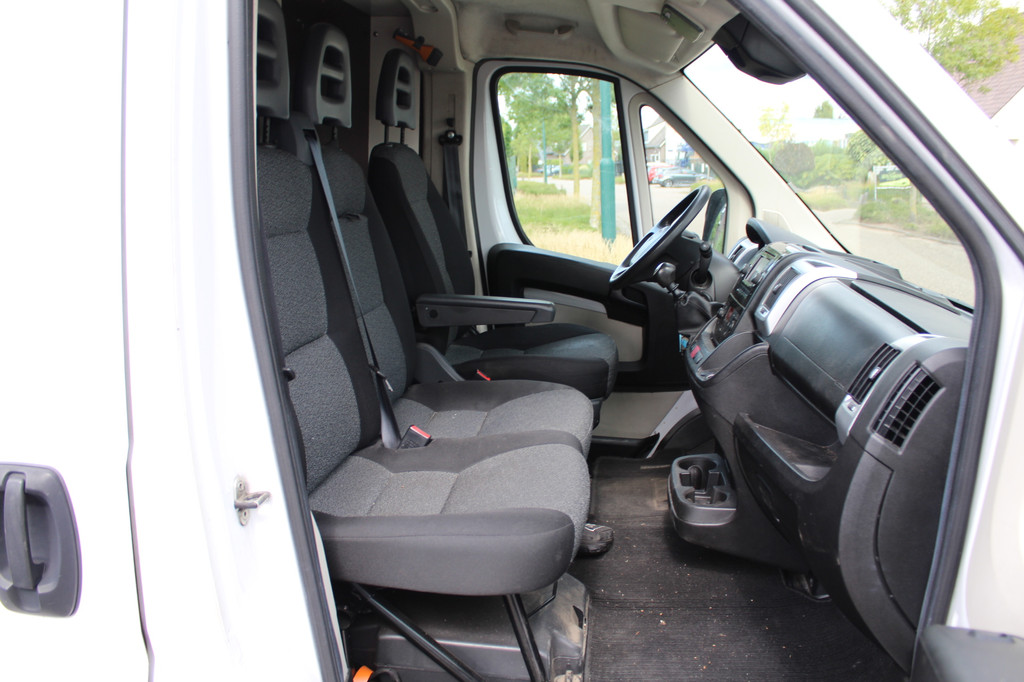 Fiat Ducato 35 2.3 MultiJet 150PK Euro6 L2H2 âDhollandia Laadklep 500KG â airco â cruise control ânavigatie 8