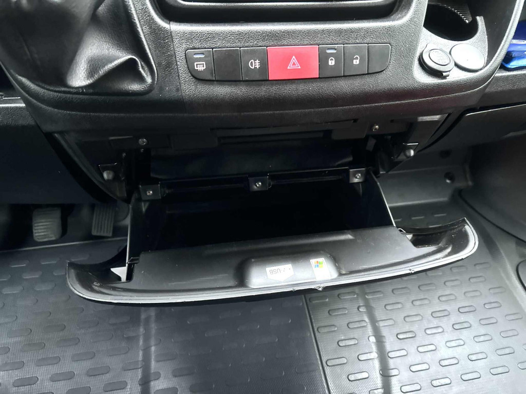 Fiat Ducato 35H 2.3 MultiJet MH2 Gran Volume 6 PERSOONS 21