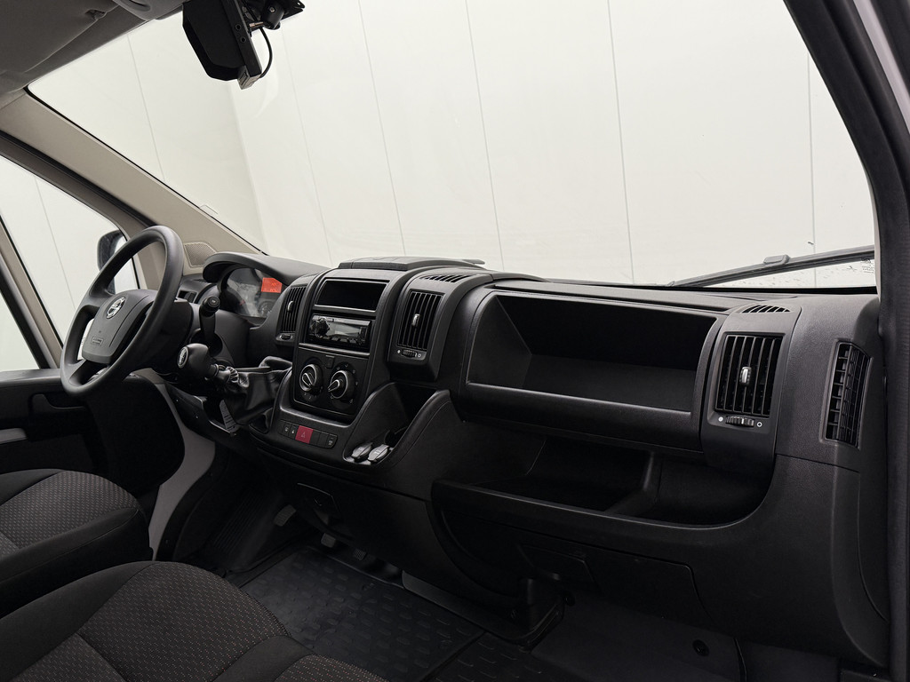 Fiat Ducato Opel Movano 2.2HDI 140PK Bakwagen | Laadklep | Camera | 3-Zits | Airco | Cruise | Dakspoiler 20
