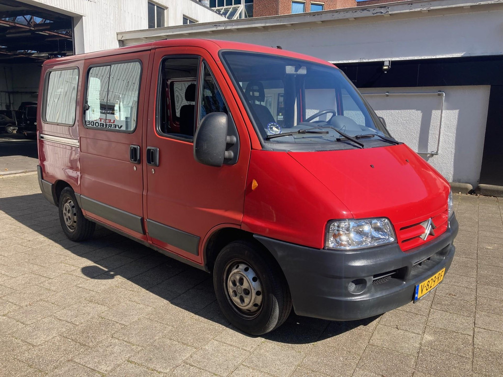 Fiat Ducato Rolstoelbus rolstoel voorin side by side rolstoelauto 9