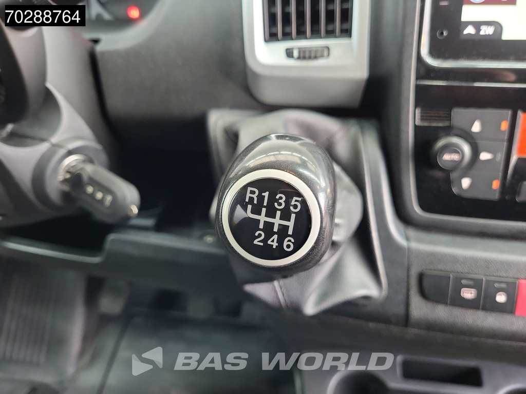 Fiat Ducato 140pk Dubbel Cabine L3H2 Trekhaak Navi Airco Cruise Imperiaal Euro6 DC Doka Mixto L3 Airco Dubbel cabine Trekhaak Cruise control 19