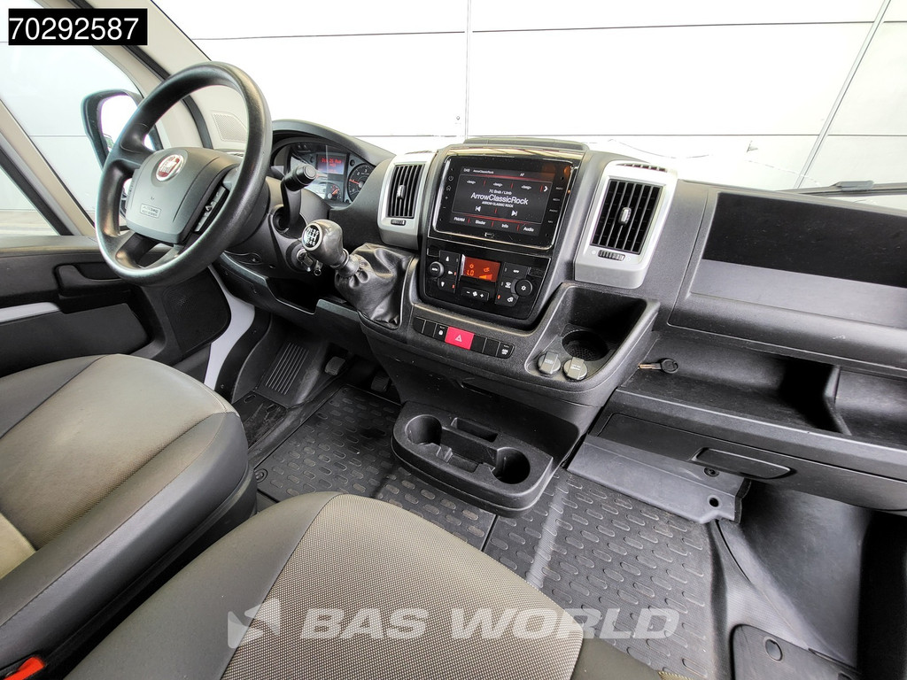 Fiat Ducato 140pk L3H2 Trekhaak Navi Airco Cruise Camera Parkeersensoren Euro6 L3 13m3 Airco Trekhaak Cruise control 9