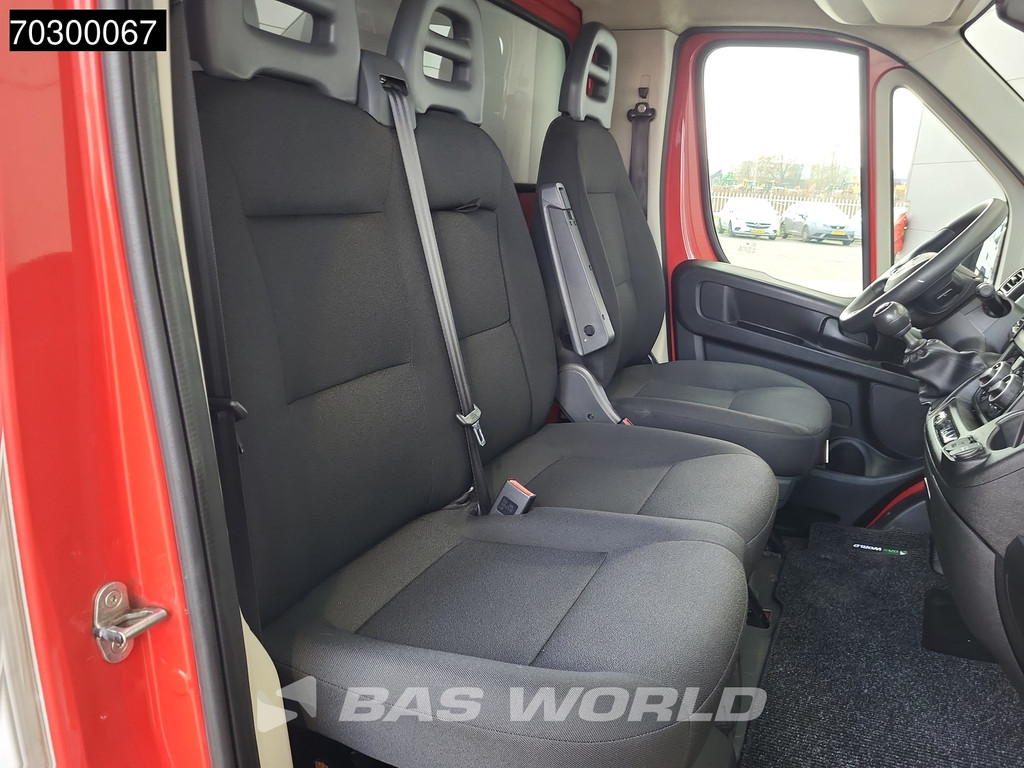 Fiat Ducato 140pk Laadklep Zijdeur Bakwagen Airco Cruise DHollandia Euro6 Meubelbak Koffer Airco Cruise control 12