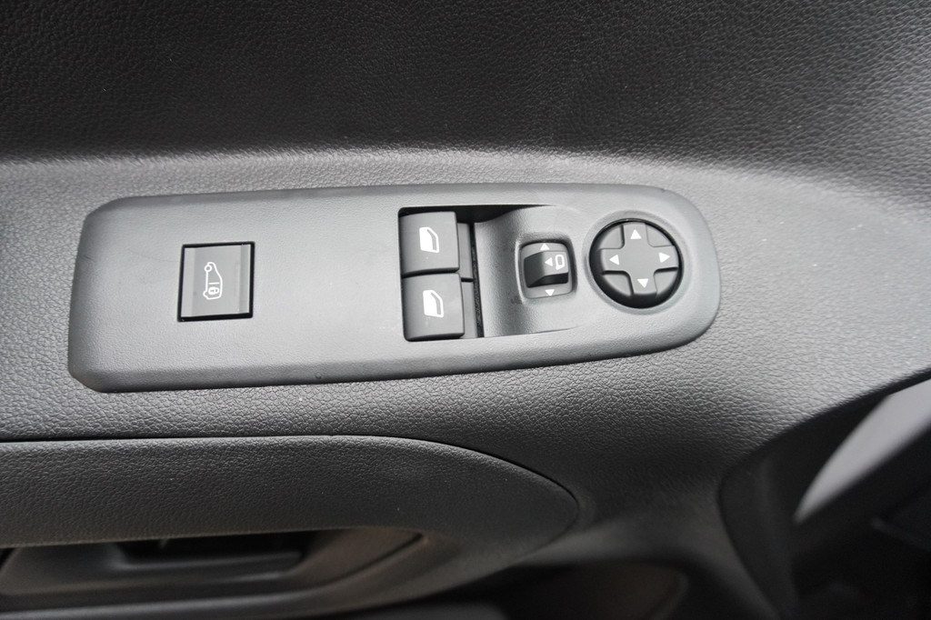 Fiat E-Doblò 136 L2 50 kWh Schuifdeur links en rechts Automaat nr.V157 | Climate | Navi | Camera | Cruise 16