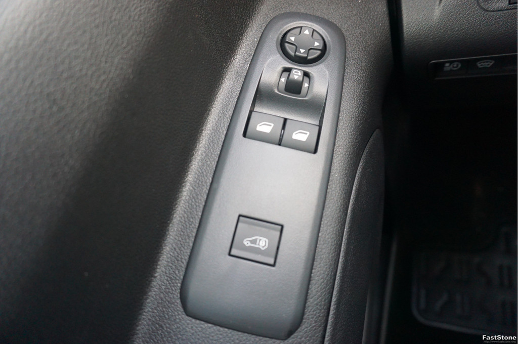 Fiat E-Doblò L1 50 kWh Plus BPM VRIJ Climate, Navi, Camera, Betimmering, 2x Schuifdeur!! NR. J291* 16