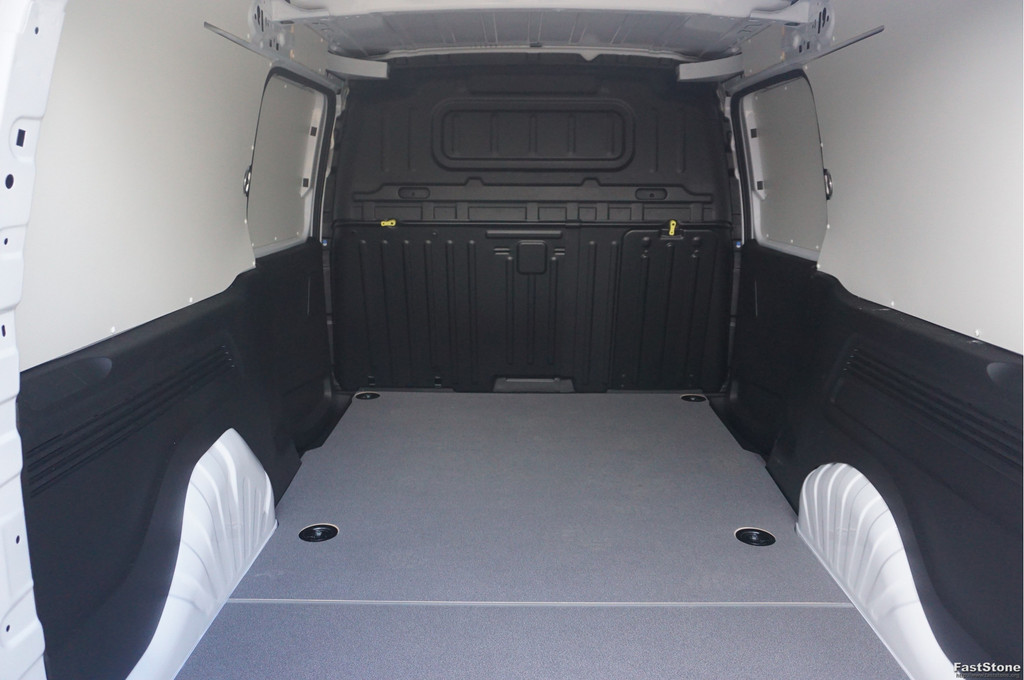 Fiat E-Doblò L2 50 kWh Plus BPM VRIJ Climate, Navi, Camera, Betimmering, 2x Schuifdeur!! NR. J141* 8