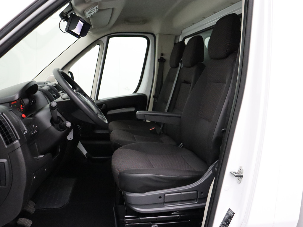 Fiat Movano 2.3CDTi 140PK Bakwagen+Laadlift | Airco | Camera | 3-Persoons | Dakspoiler 20