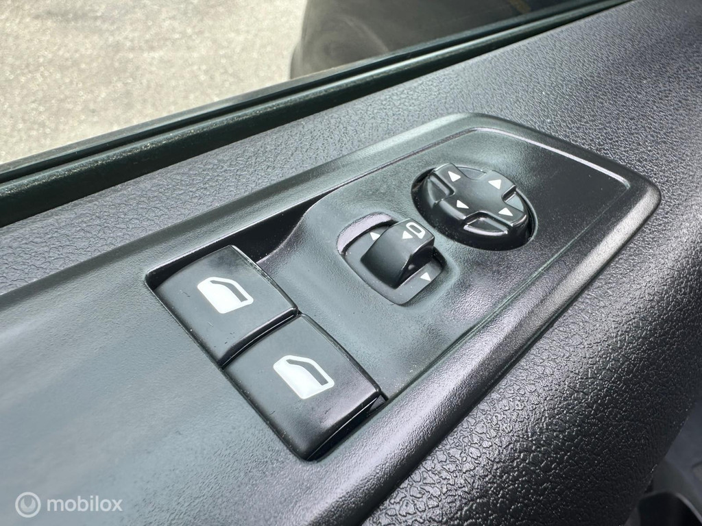 Fiat SCUDO 2.0 Multijet 106KW L2H1 112.DKM AUTOMAAT ECC NAVI CRUISE PDC 3-PERS 8