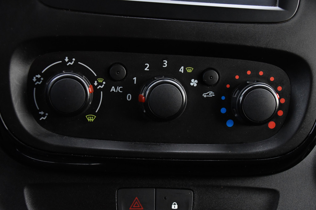 Fiat Talento 1.6 MJ EcoJet L2H1 SX Camera, Cruise, 145pk, NAVI, Multimedia, Trekhaak, Sensoren, Uniek! 21