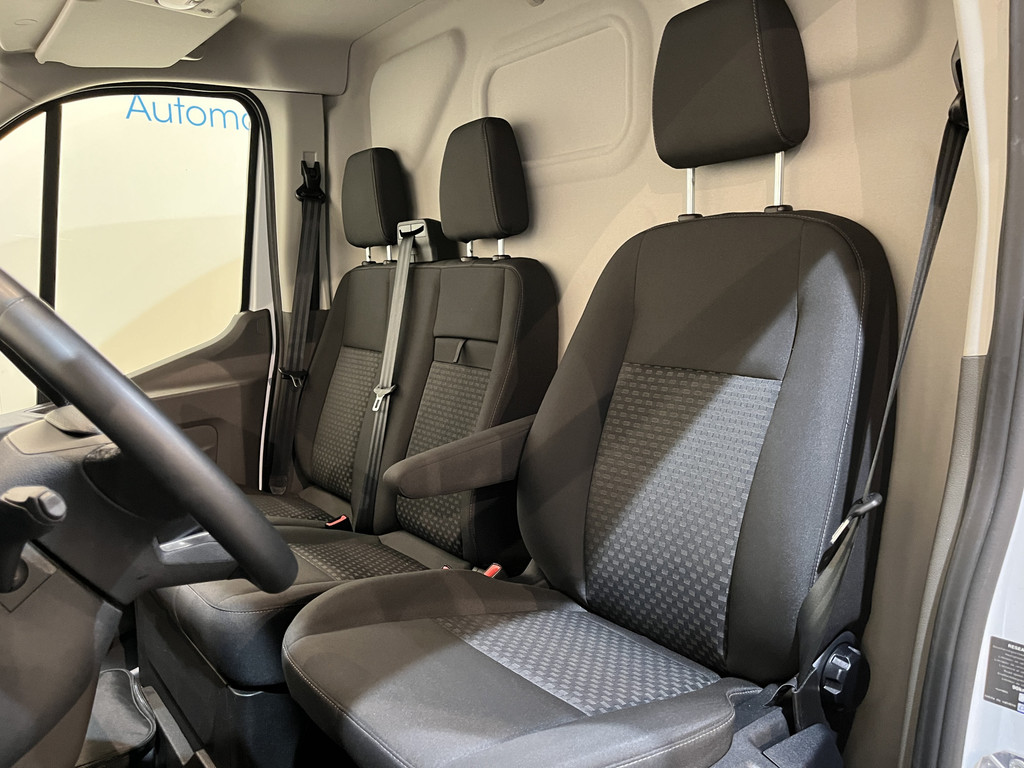 Ford E-Transit 350 L2H2 Trend 68 kWh / 100% Elektrisch !! / Airco / Cruise Control / CarPlay / Camera / Navigatie / 3-Zits / 12.200 KM !! 5