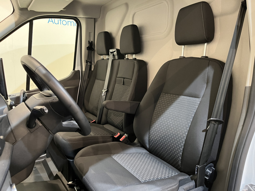Ford E-Transit 350 L2H2 Trend 68 kWh / 100% Elektrisch !! / Airco / Cruise Control / CarPlay / Camera / Navigatie / 3-Zits / 6.600 KM !! 8