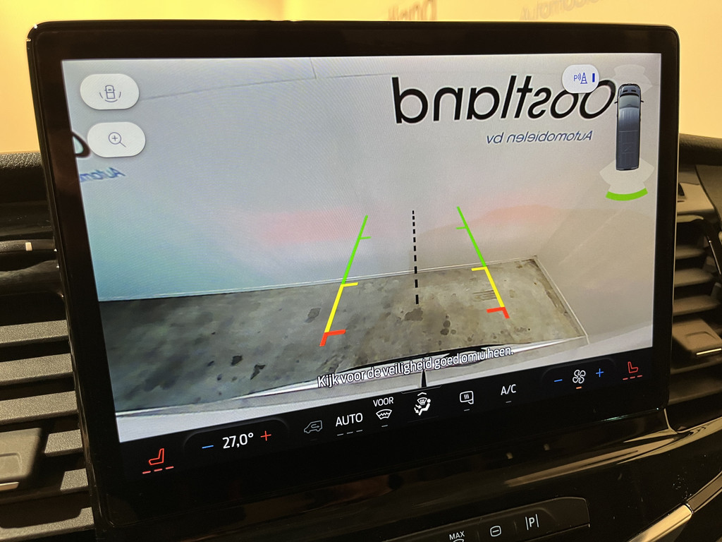 Ford E-Transit 350 L2H2 Trend 89 kWh / 100% Elektrisch !! / Airco / Cruise Control / CarPlay / Camera / Navigatie / 3-Zits / 11.000 KM !! 10