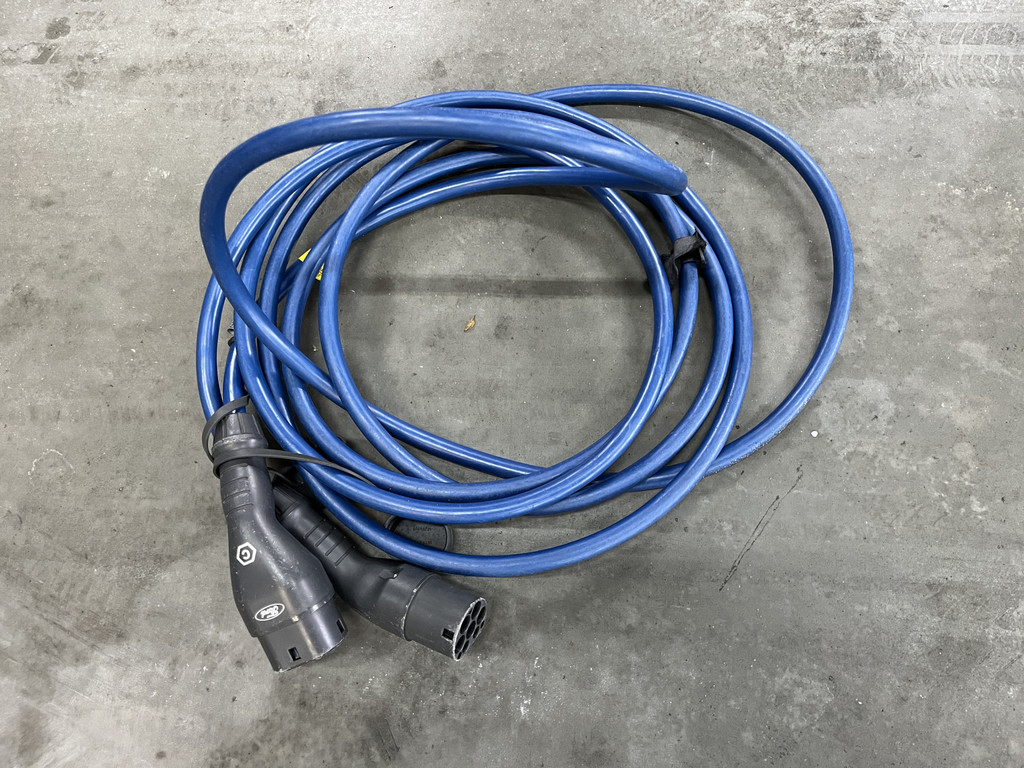 Ford E-Transit 350 L2H2 Trend 89 kWh / 100% Elektrisch !! / Airco / Cruise Control / CarPlay / Camera / Navigatie / 3-Zits / 11.000 KM !! 13