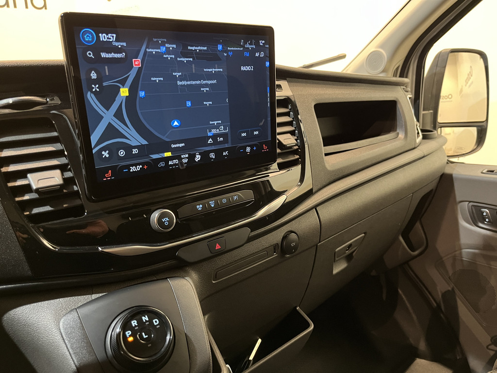 Ford E-Transit L2H2 Trend 68 kWh 184 PK / 100% Elektrisch !! / Airco / Cruise Control / CarPlay / Camera / Navigatie / 3-Zits / 11.750 KM !! 9