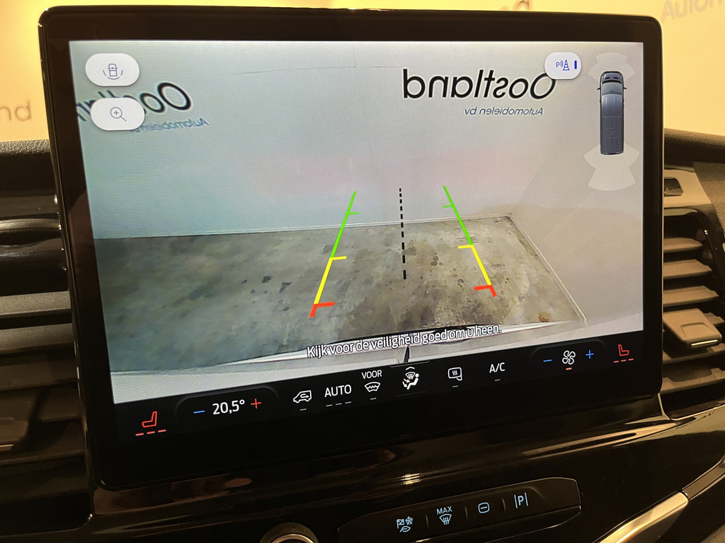 Ford E-Transit L2H2 Trend 68 kWh 184 PK / 100% Elektrisch !! / Airco / Cruise Control / CarPlay / Camera / Navigatie / 3-Zits / 17.000 KM !! 10