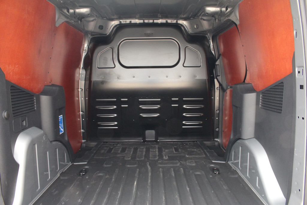 Ford E-Transit Courier Limited | 44kWh | 100kW/136pk | Trekhaak | Camera | Carplay/Android | Lease 501,- p/m 9