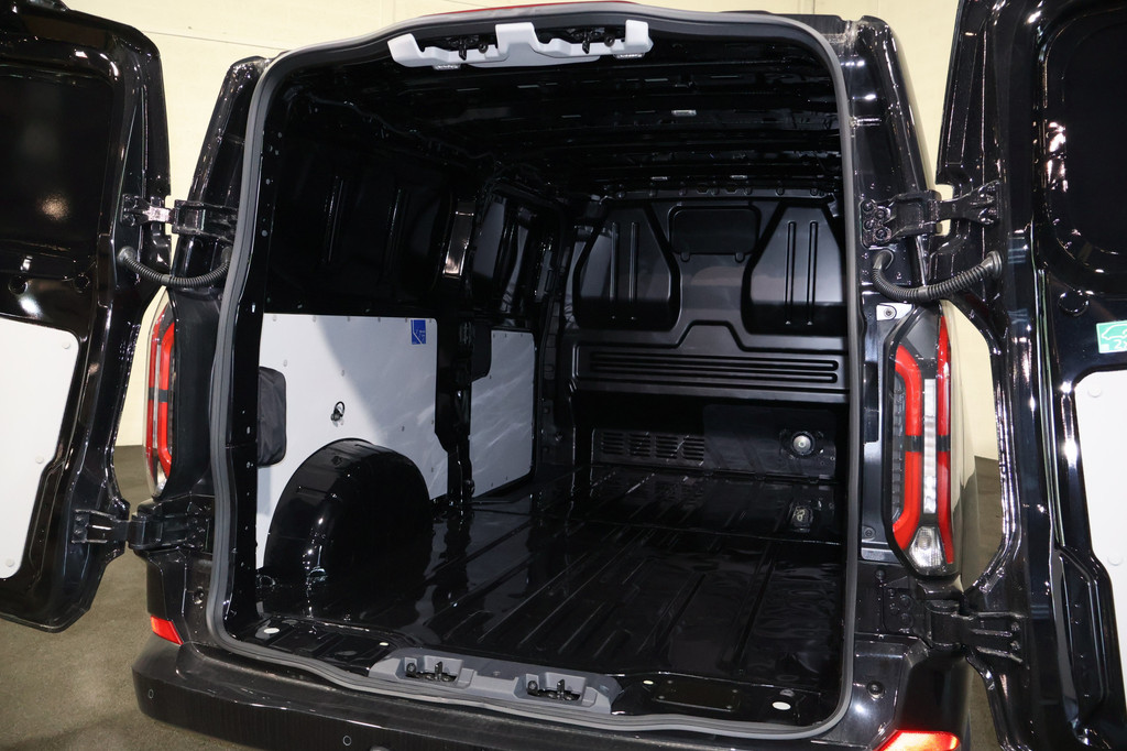Ford E-Transit Cust. 320 L2 H1 Limited 65 kWh 218pk 2x Schuifdeur Trekhaak B&O Audio 14