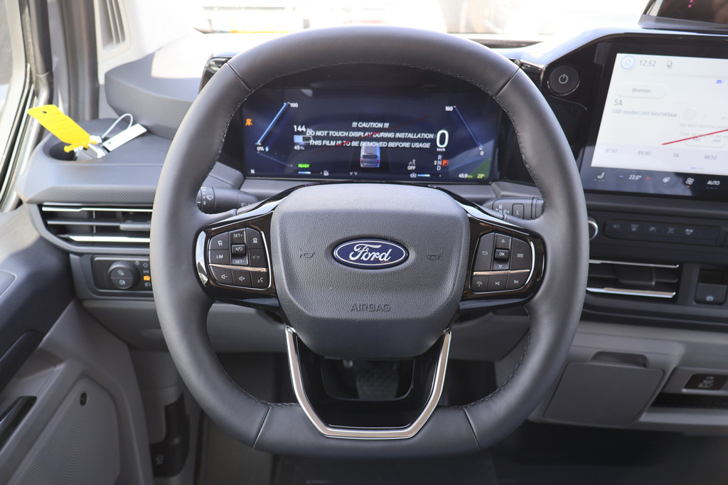 Ford E-Transit Cust. 320 L2 H1 Limited 65 kWh 218pk 2x Schuifdeur Trekhaak B&O Audio 18
