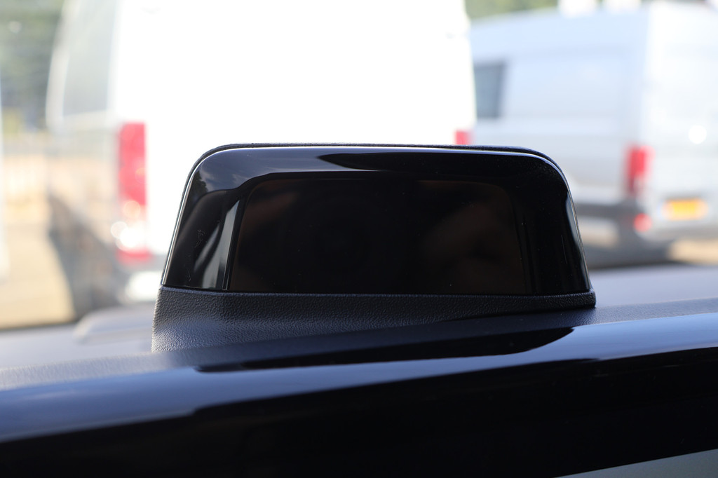 Ford E-Transit Cust. 320 L2 H1 Limited 65 kWh 218pk Trekhaak B&O Audio 19