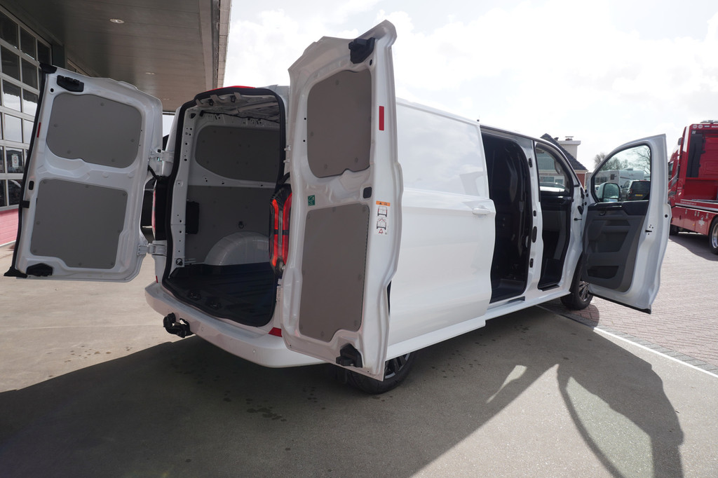 Ford E-Transit Cust. 320L L2H1 Limited 65 kWh 160KW/218PK Automaat met POWERPACK Nr. V044 | Airco | Cruise | Apple CP- Android auto | Trekhaak 5