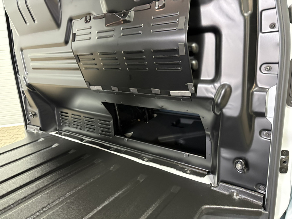 Ford E-Transit Cust. 340 L2H1 71 kWh 136Pk Dubbele schuifdeur VVB501 Prijs zoals getoond 17