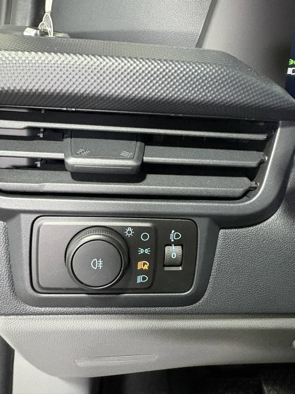 Ford E-Transit Cust. 340 L2H1 71 kWh 136Pk Dubbele schuifdeur VVB501 Prijs zoals getoond 20