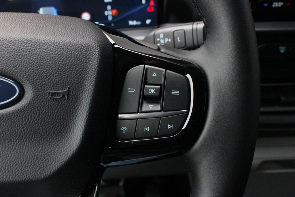 Ford E-Transit Cust. 340 L2H1 Limited 65 kWh 218PK / JB-EDIITON / CAMERA / 328KM RANGE / APPLE CARPLAY /DRIVERS-PACK /FULL OPTIONS 18