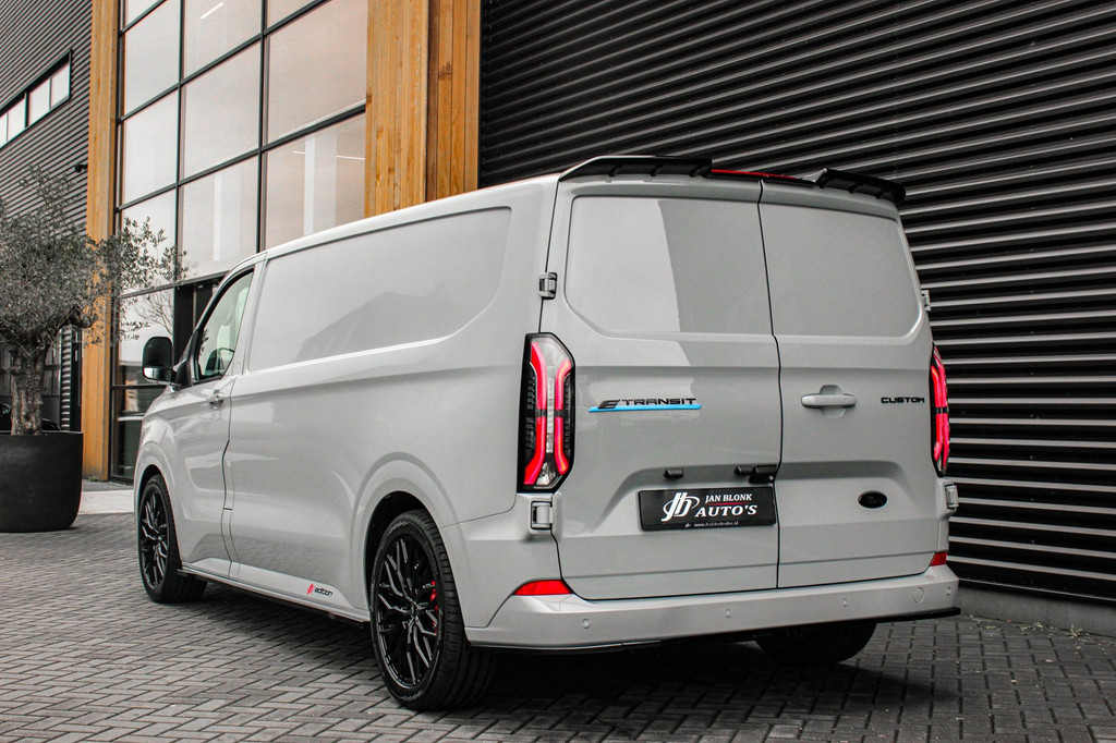 Ford E-Transit Cust. 340 L2H1 Limited 65 kWh 218PK / JB-EDIITON / CAMERA / 328KM RANGE / APPLE CARPLAY /DRIVERS-PACK /FULL OPTIONS 9