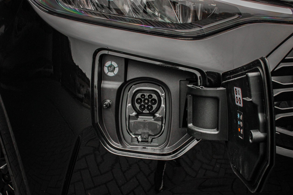 Ford E-Transit Cust. 340 L2H1 Limited 65 kWh 218PK / JB-EDITON / CAMERA / 328KM RANGE / APPLE CARPLAY /DRIVERS- PACK /FULL OPTION 16