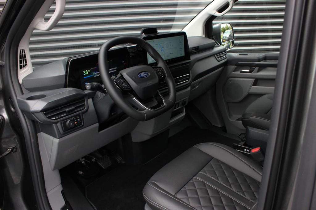 Ford E-Transit Cust. 340 L2H1 Limited 71kWh 218PK / JB- EDITON / CAMERA / 370KM RANGE / APPLE CARPLAY /DRIVERS- PACK /FULL OPTION 18
