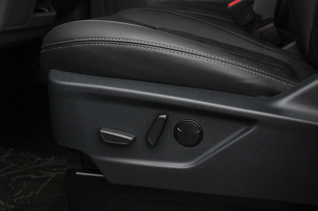 Ford E-Transit Cust. 340 L2H1 SPORT 71 kWh 218PK / JB- EDITON / CAMERA / 370KM RANGE / APPLE CARPLAY /DRIVERS- PACK /FULL OPTION 15