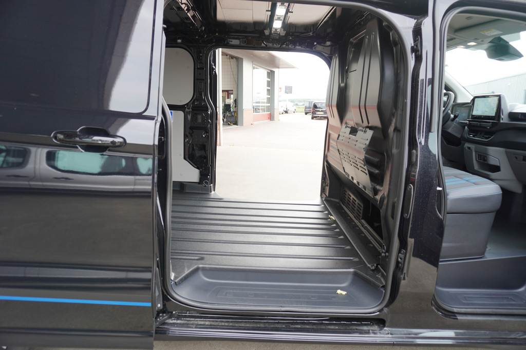 Ford E-Transit Cust. L2H1 Sport 218PK Automaat Schuifdeur links en rechts Airco | adap.cruise | Navi | 360 camera | 19Lm velgen 13