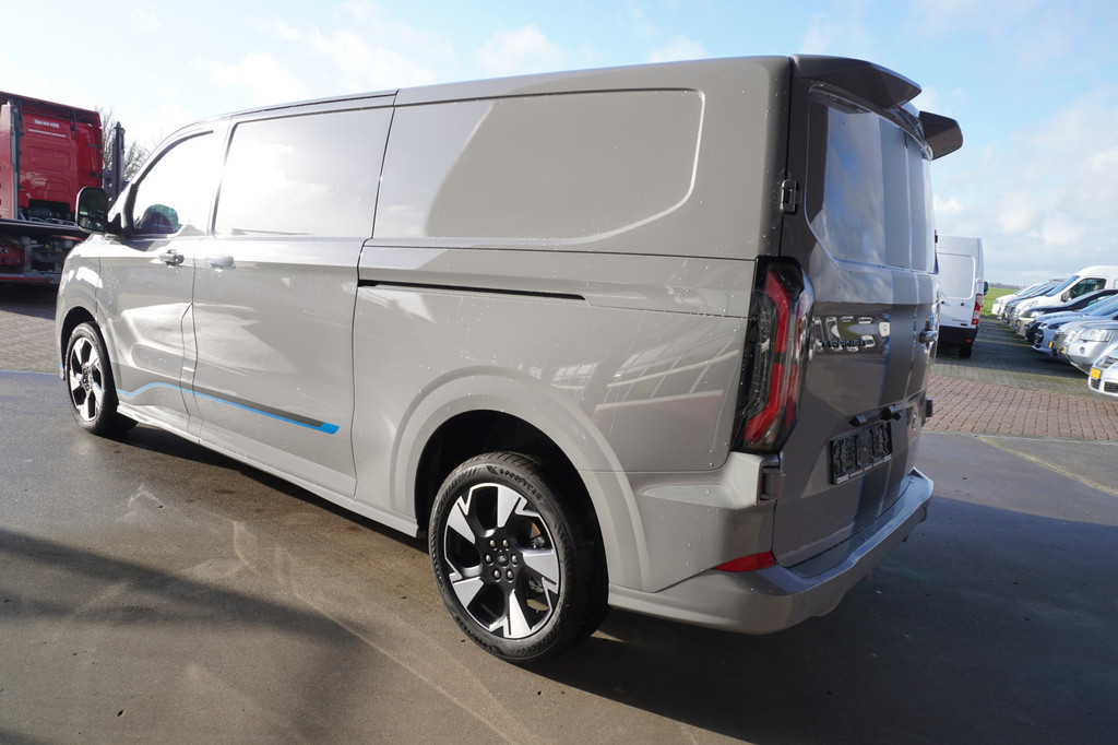 Ford E-Transit Cust. L2H1 Sport 218PK Automaat Schuifdeur links en rechts Airco | adap.cruise | Navi | 360 camera | 19Lm velgen 7